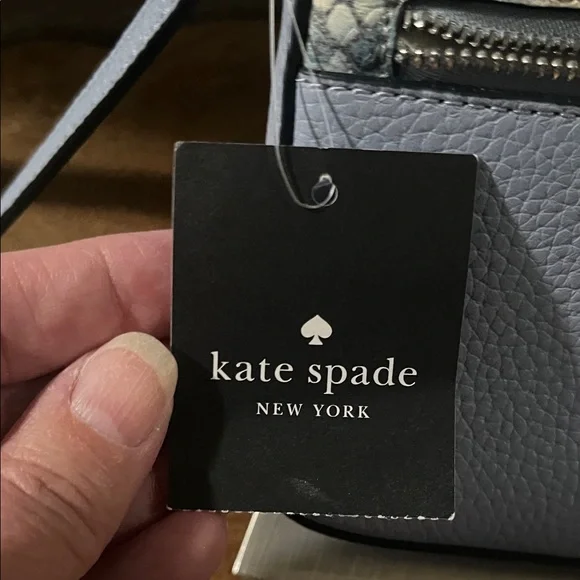 Kate Spade Leila blue and snakeskin wristlet, NWT - Picture 9 of 13